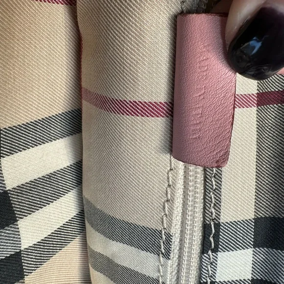 Burberry Pink Leather Shoulder Bag Vintage - Picture 10 of 11